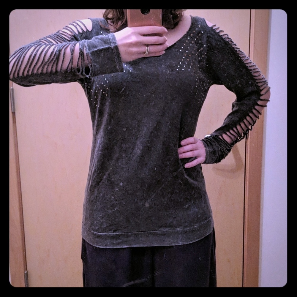 Slit-sleeve lightweight grey sweatshirt top